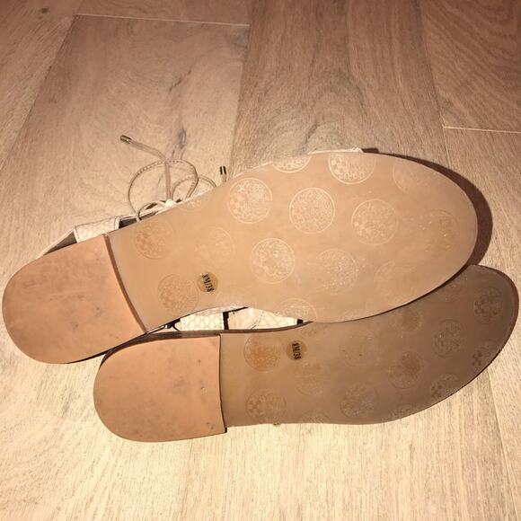 Vince Camuto Women's Tany Gladiator Sandal 8 - Picture 8 of 8